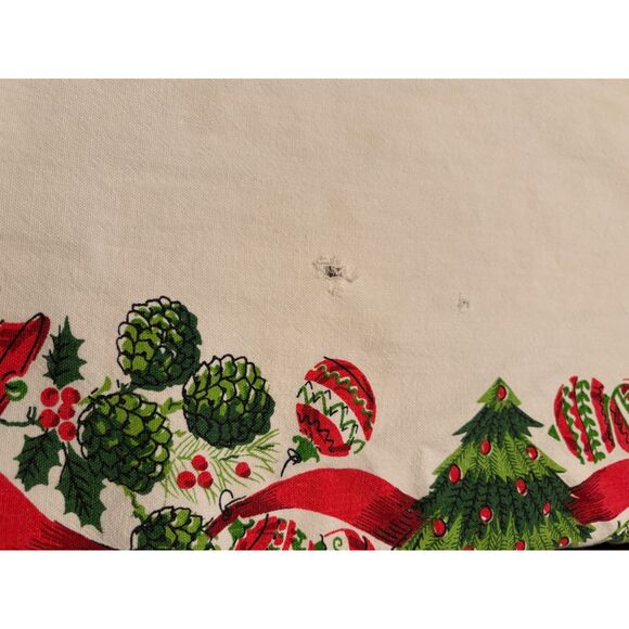 Vintage Christmas Printed Tablecloth Poinsettias Wreaths AS IS - Picture 7 of 7